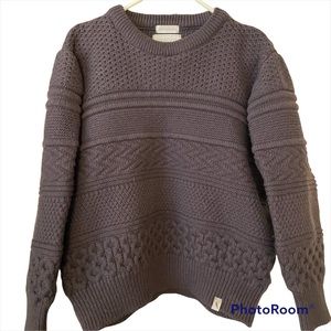 Peregrine 100% Wool Chunky Knit Sweater